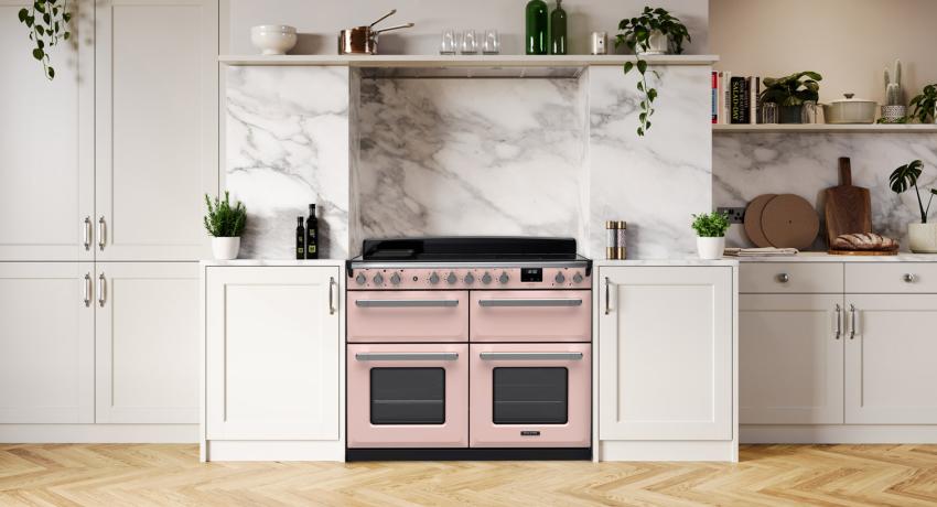 Falcon Estel Deluxe, Pale Pink/Chroom