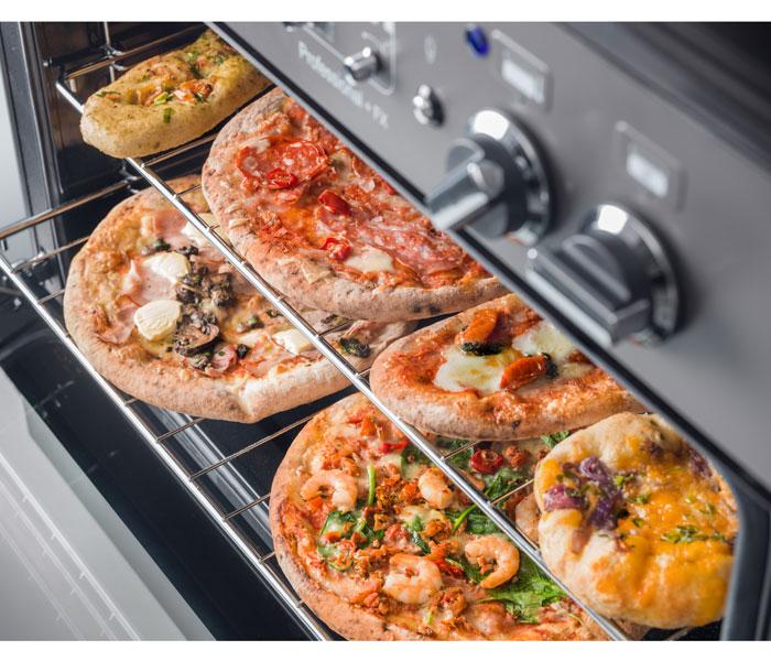 Falcon Professional+ FX 90 / FXP multifunction oven with pizzas